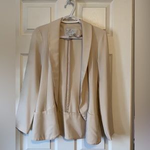 Dynamite beige blazer